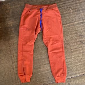 FIGS Auburn Zamora Scrub Pants
